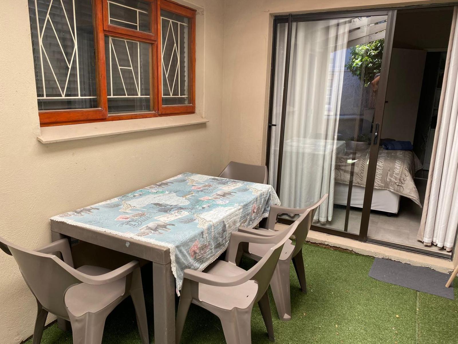 Avo Tree Guesthouse 파를 외부 사진